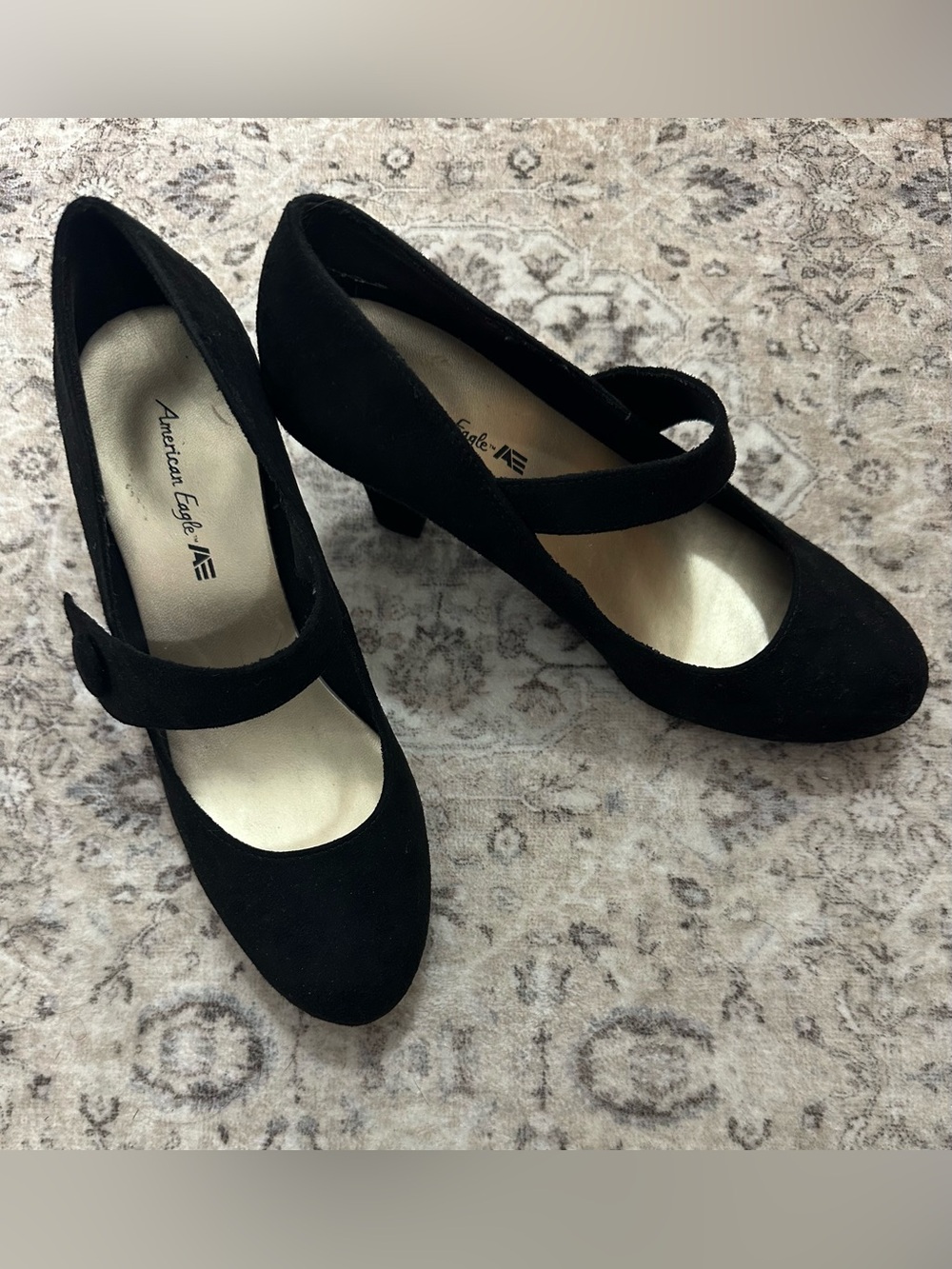 American Eagle Outfitters Black Mary Jane Heel Pumps